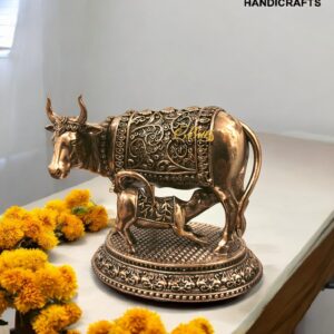 Pure Brass Cow & Calf Statue – Lost Wax Casting Kamadhenu Idol for Home & Office Decor