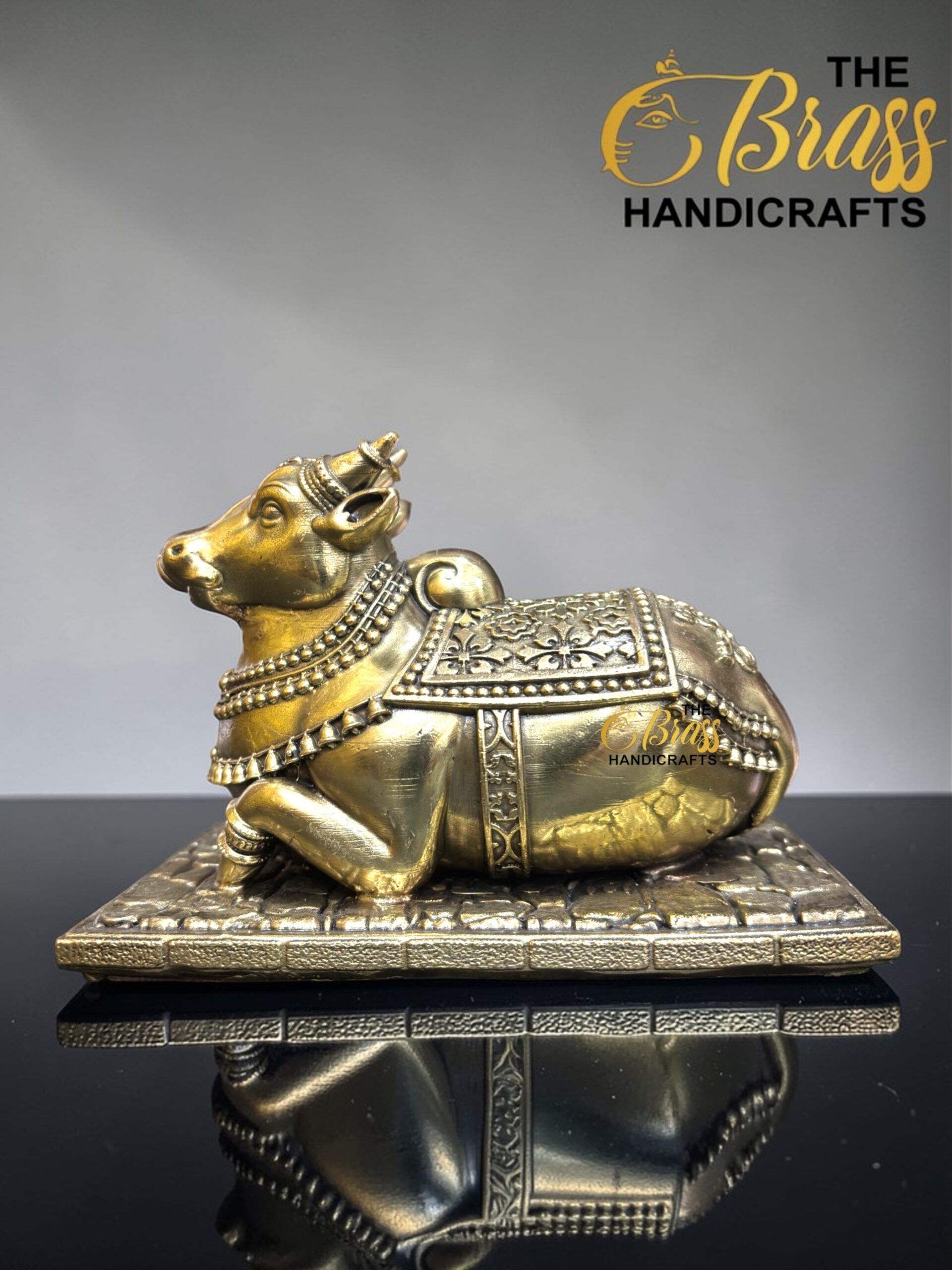 nandi bull statue