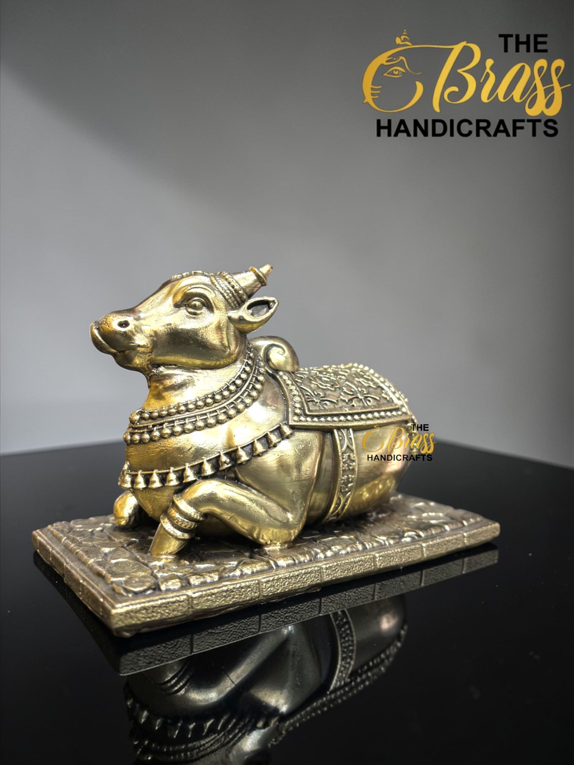 nandi bull statue