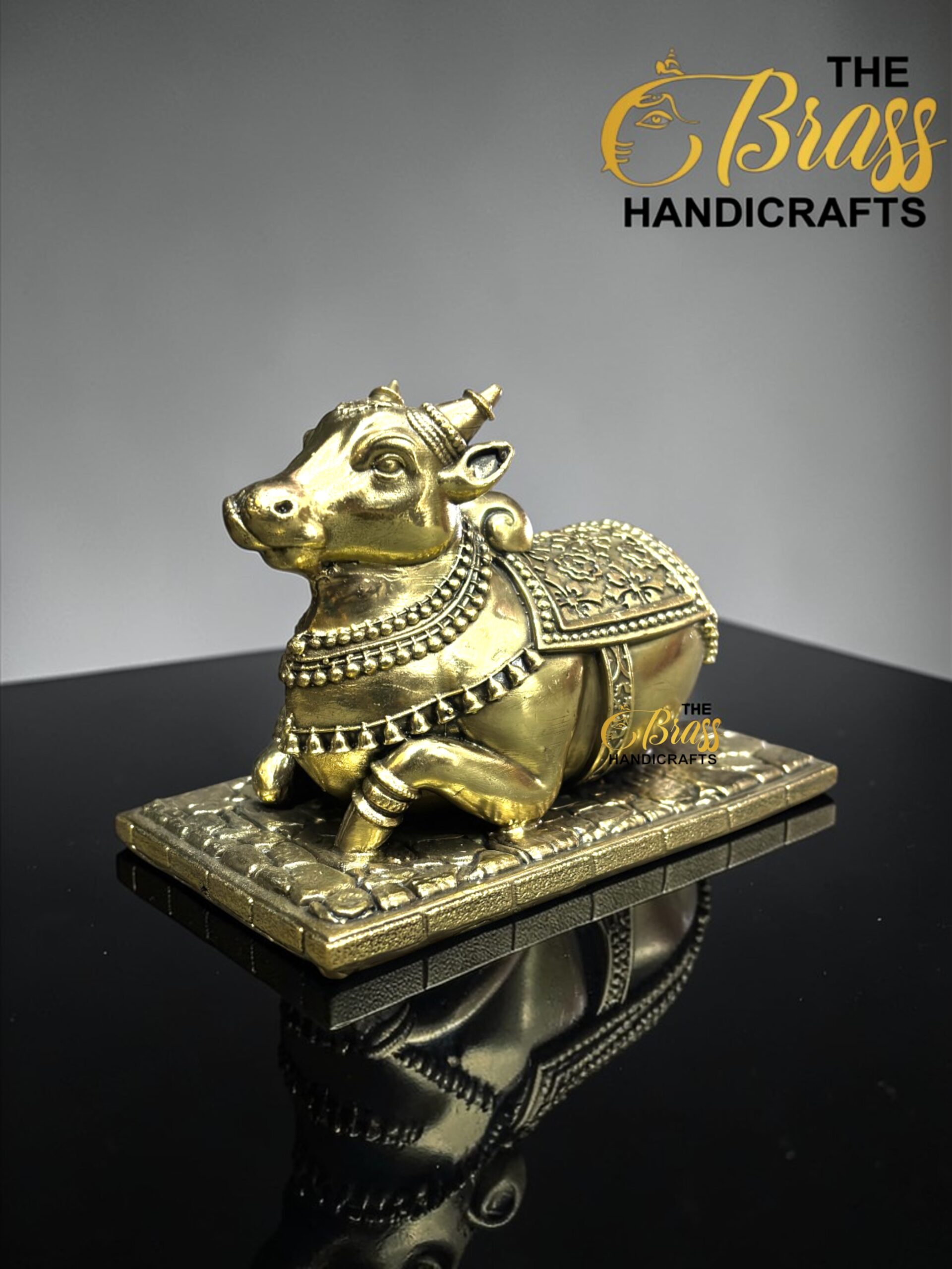 nandi bull statue